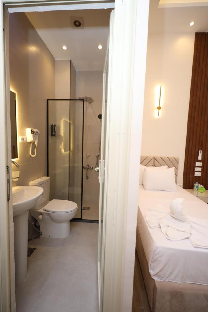 Aphrodite Boutique Hotel